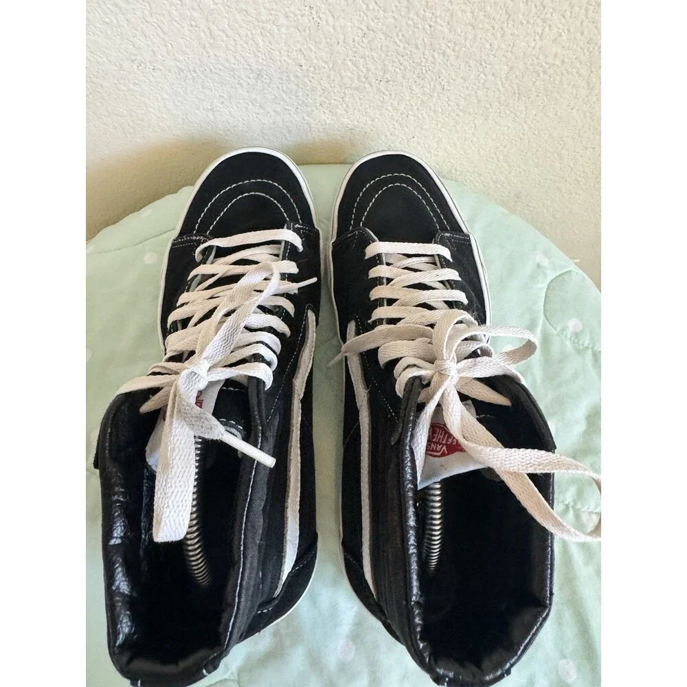 Vans Sk8-Hi Black/White High Top Lace-Up Sneakers Mens size 10